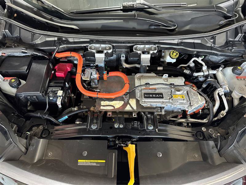 Used 2024 Nissan Ariya AWD image 22