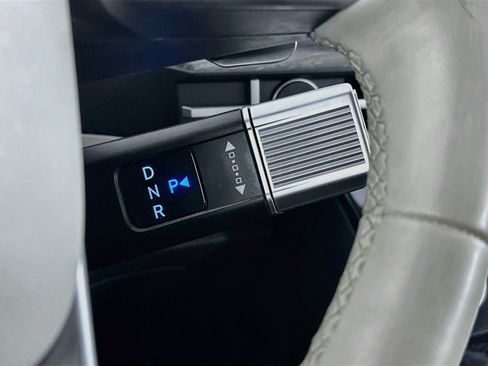 Used 2025 Hyundai Santa Fe Limited FWD image 25