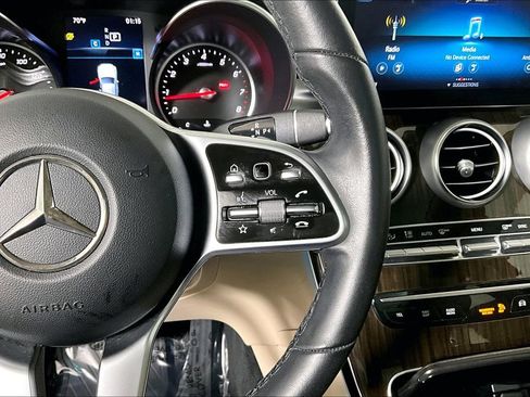 Used 2022 Mercedes-Benz GLC 300 w/ Premium Package Lite image 19