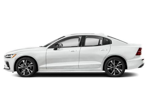 Used 2024 Volvo S60 B5 Core FWD image 3