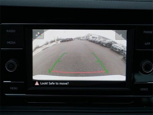 Certified 2024 Volkswagen Jetta Sport image 29