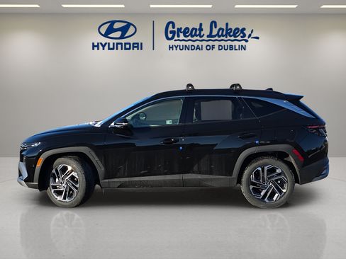 Certified 2025 Hyundai Tucson Limited FWD image 2