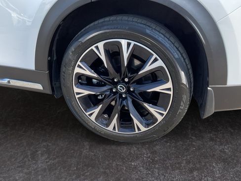 Used 2024 MAZDA CX-90 Plug-In Hybrid w/ Premium Plus AWD/4WD image 9