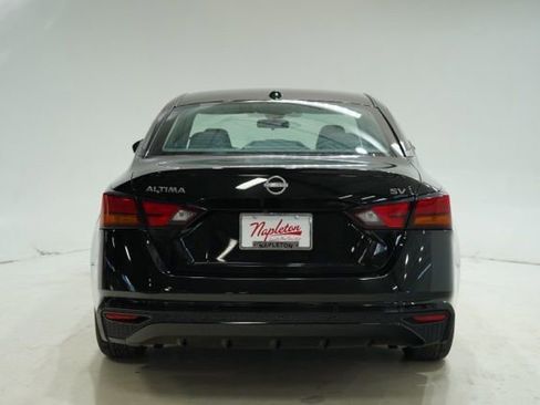 Used 2023 Nissan Altima 2.5 SV image 7