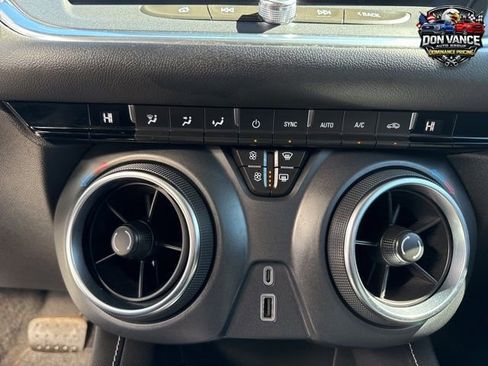 Used 2023 Chevrolet Blazer LT AWD/4WD image 17