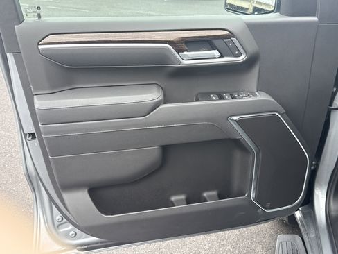 New 2026 GMC Sierra 1500 Elevation image 15