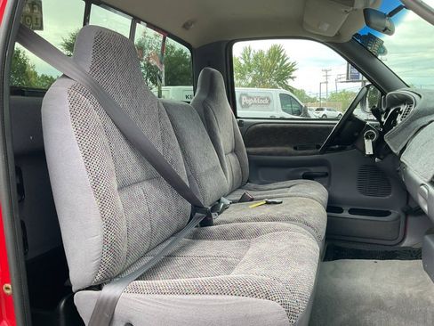 Used 1999 Dodge Ram 1500 Truck 2WD Regular Cab image 39