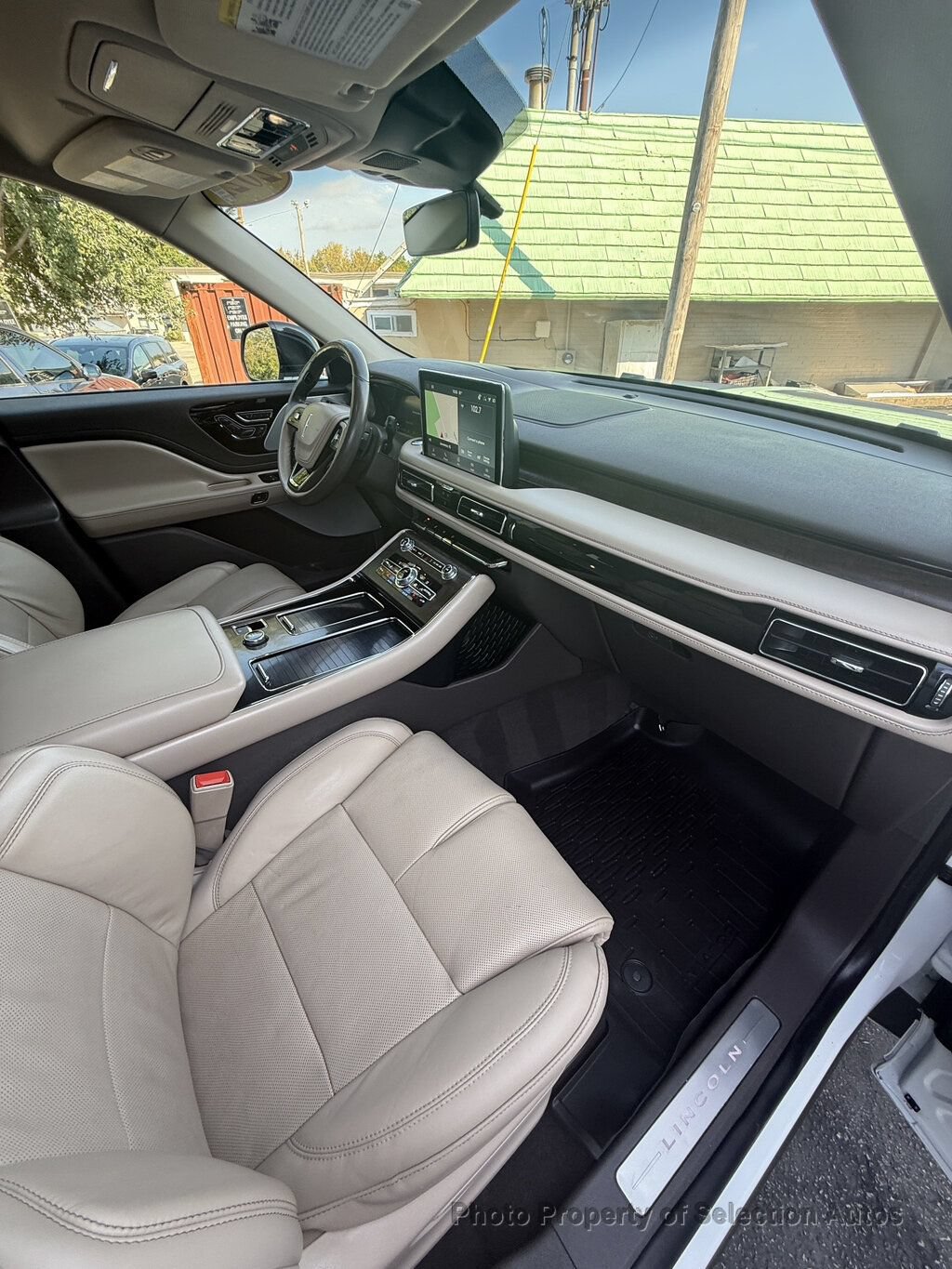Used 2022 Lincoln Aviator Grand Touring w/ Equipment Group 301A AWD/4WD image 49