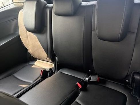Used 2023 Honda Odyssey EX-L image 9