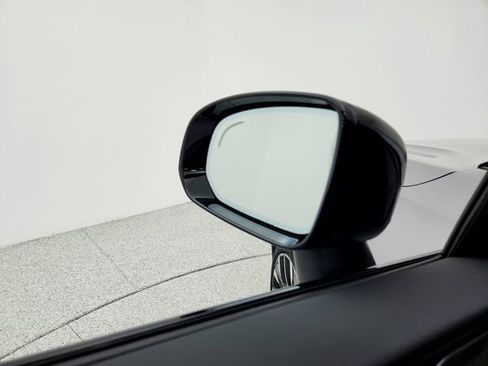 New 2026 Volvo XC60 B5 Ultra w/ Climate Package image 19