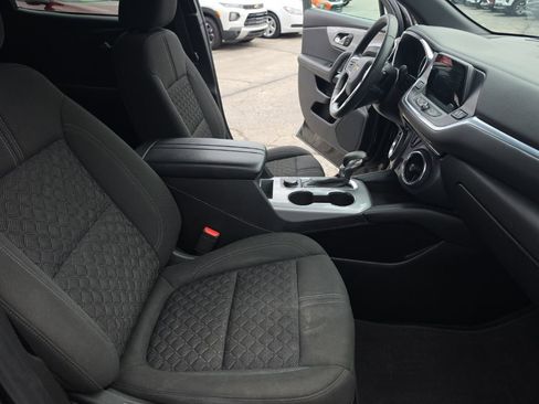 Used 2021 Chevrolet Blazer LT image 25