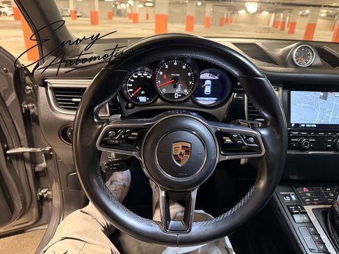 Used 2016 Porsche Macan S AWD/4WD image 34