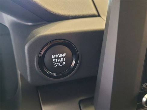 New 2024 Toyota Tacoma 4x4 Double Cab image 31