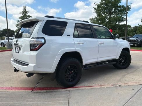 Used 2024 Toyota 4Runner SR5 Premium w/ Moonroof Package AWD/4WD image 6