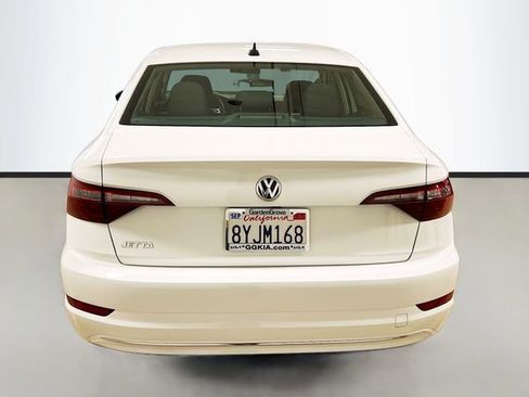 Used 2021 Volkswagen Jetta S w/ Driver Assistance Package image 6