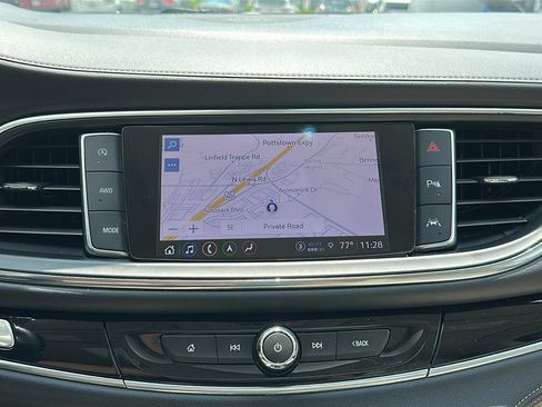Used 2022 Buick Enclave Avenir w/ Avenir Technology Package AWD/4WD image 20