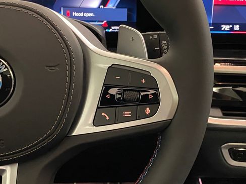 Used 2026 BMW X5 M60i image 30