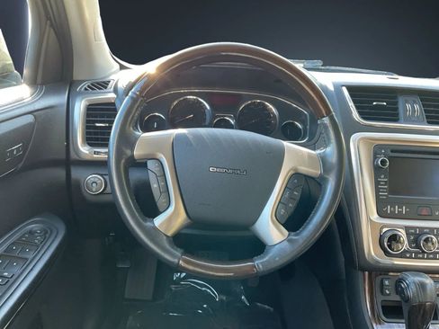 Used 2014 GMC Acadia Denali image 10