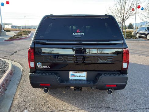 Certified 2025 Honda Ridgeline Black Edition image 5