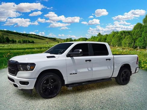 Certified 2024 RAM 1500 Big Horn RWD image 2