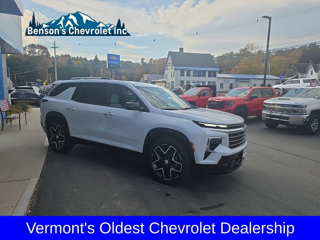 New 2026 Chevrolet Traverse High Country w/ LPO, Floor Liner Package AWD/4WD image 8