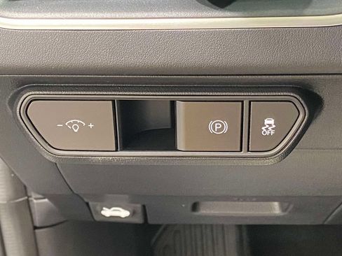 New 2026 Kia K4 FWD image 21
