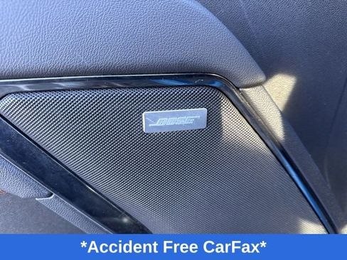 Used 2022 GMC Sierra 1500 AT4 w/ AT4 Preferred Package image 8