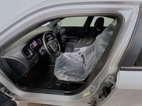 Used 2020 Dodge Charger Police w/ Street Appearance Group image 15