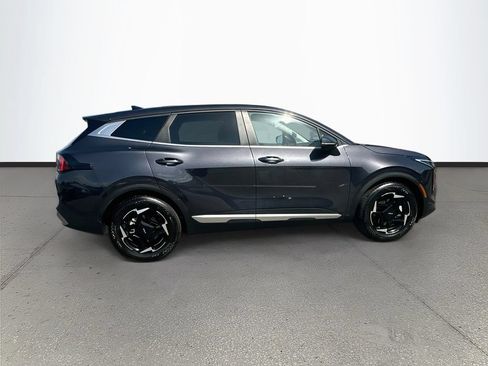 Certified 2026 Kia Sportage EX FWD image 8