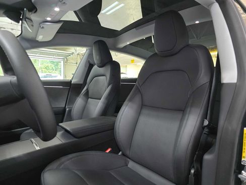 Used 2025 Tesla Model 3 Long Range RWD image 22