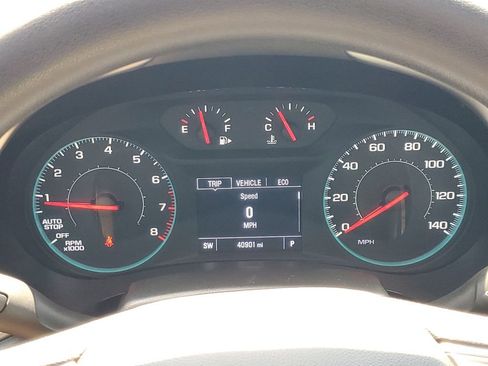 Used 2024 Chevrolet Malibu LT FWD image 28