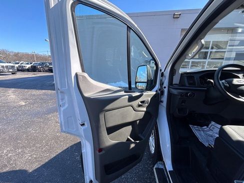 Used 2024 Ford Transit 250 Low Roof w/ Exterior Upgrade Package image 16
