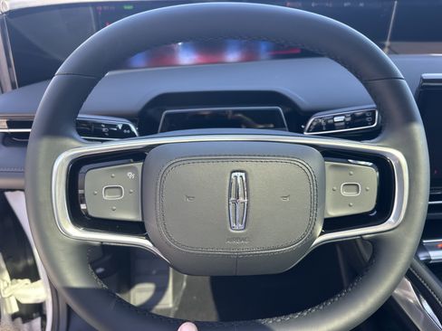 New 2026 Lincoln Nautilus Reserve w/ Jet Appearance Package image 20