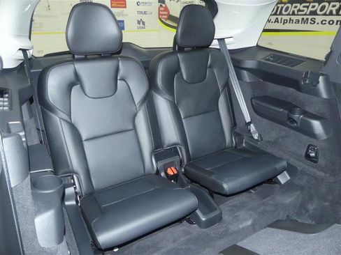 Used 2023 Volvo XC90 B5 Core AWD/4WD image 24