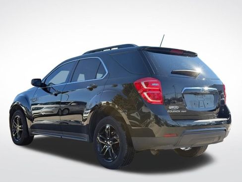 Used 2017 Chevrolet Equinox LT image 7