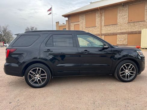 Used 2019 Ford Explorer Sport w/ Equipment Group 401A AWD/4WD image 6