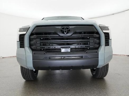 New 2026 Toyota Tundra SR5 AWD/4WD image 31