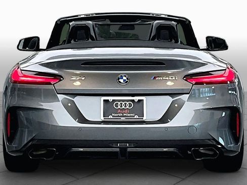 Used 2026 BMW Z4 M40i RWD image 5