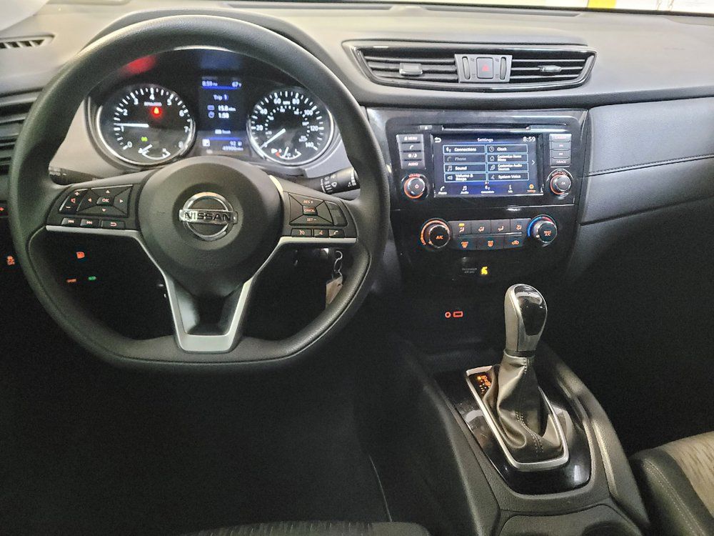 Used 2020 Nissan Rogue S FWD image 22