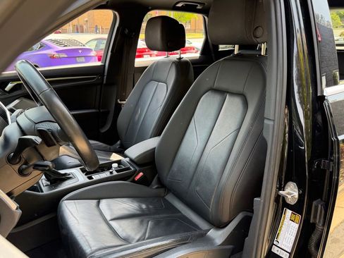 Used 2023 Audi Q3 2.0T Premium image 26