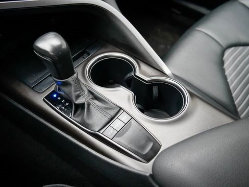 Used 2023 Toyota Camry SE image 30