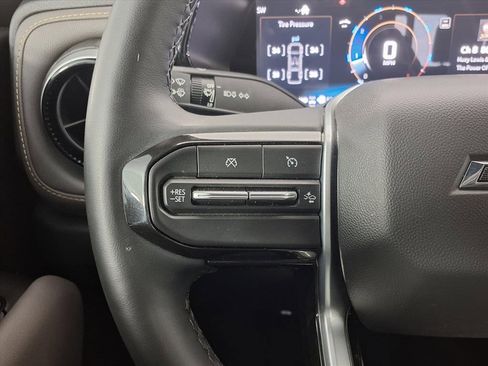 Used 2023 Chevrolet Colorado ZR2 w/ Desert Boss Special Edition image 10