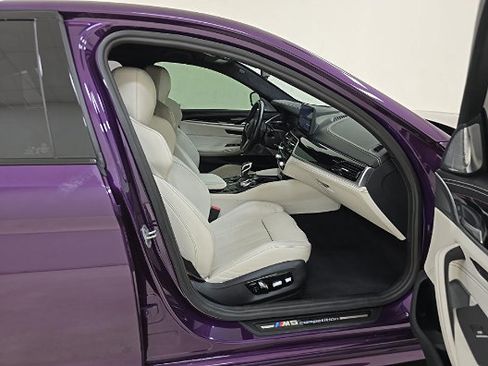 Used 2023 BMW M5 w/ Competition Package AWD/4WD image 8
