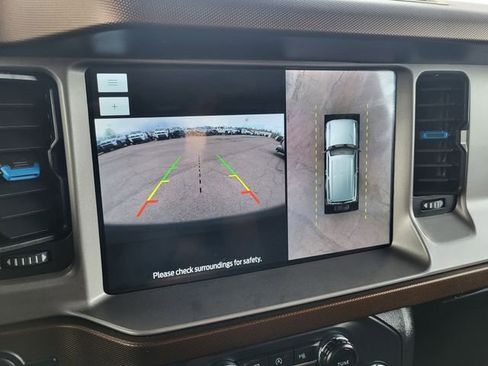 Used 2022 Ford Bronco Outer Banks image 16