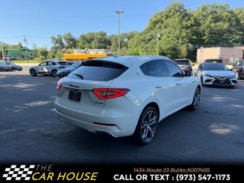 Used 2019 Maserati Levante S GranLusso AWD/4WD image 8