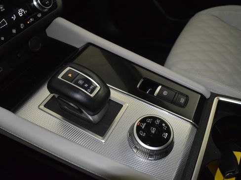 Used 2024 Mitsubishi Outlander SEL image 31