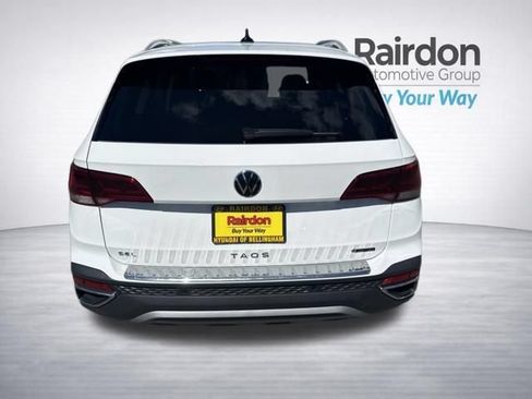 Used 2023 Volkswagen Taos SEL AWD/4WD image 6