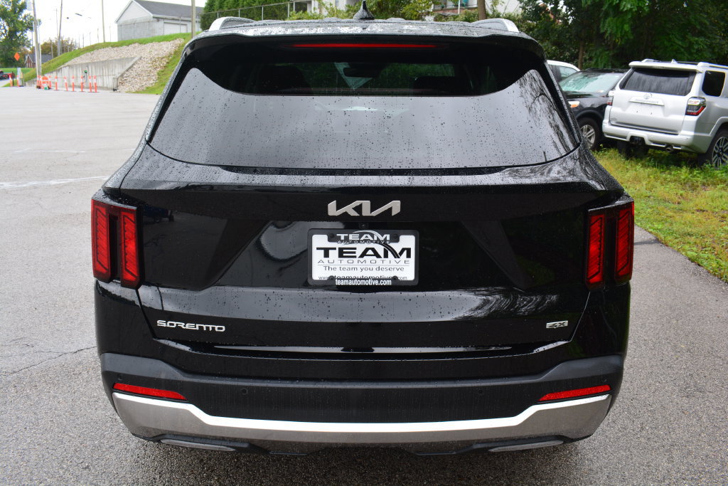 Used 2024 Kia Sorento X-Line EX AWD/4WD image 6