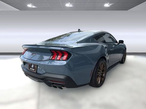 Used 2025 Ford Mustang GT Premium RWD image 8
