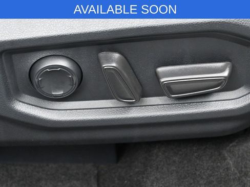 Used 2023 Toyota Tundra Platinum image 35